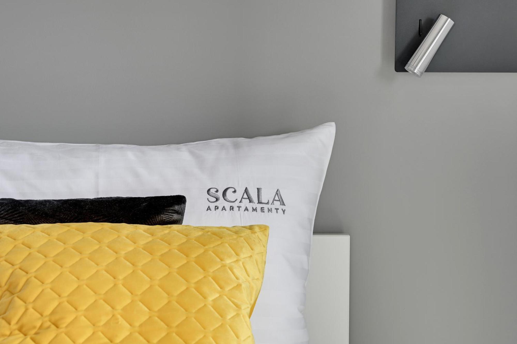 Scala City Center Apartments & Studios By Lion Apartments 格但斯克 外观 照片