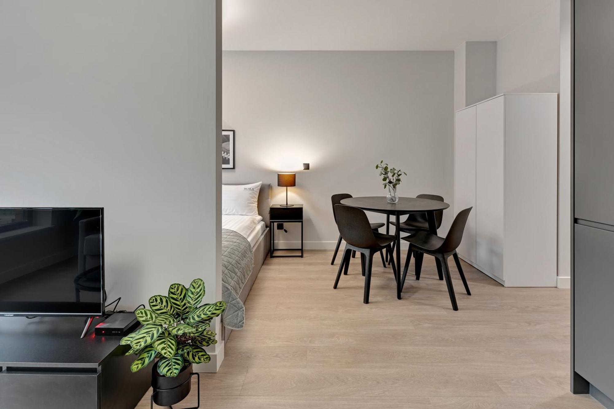 Scala City Center Apartments & Studios By Lion Apartments 格但斯克 外观 照片
