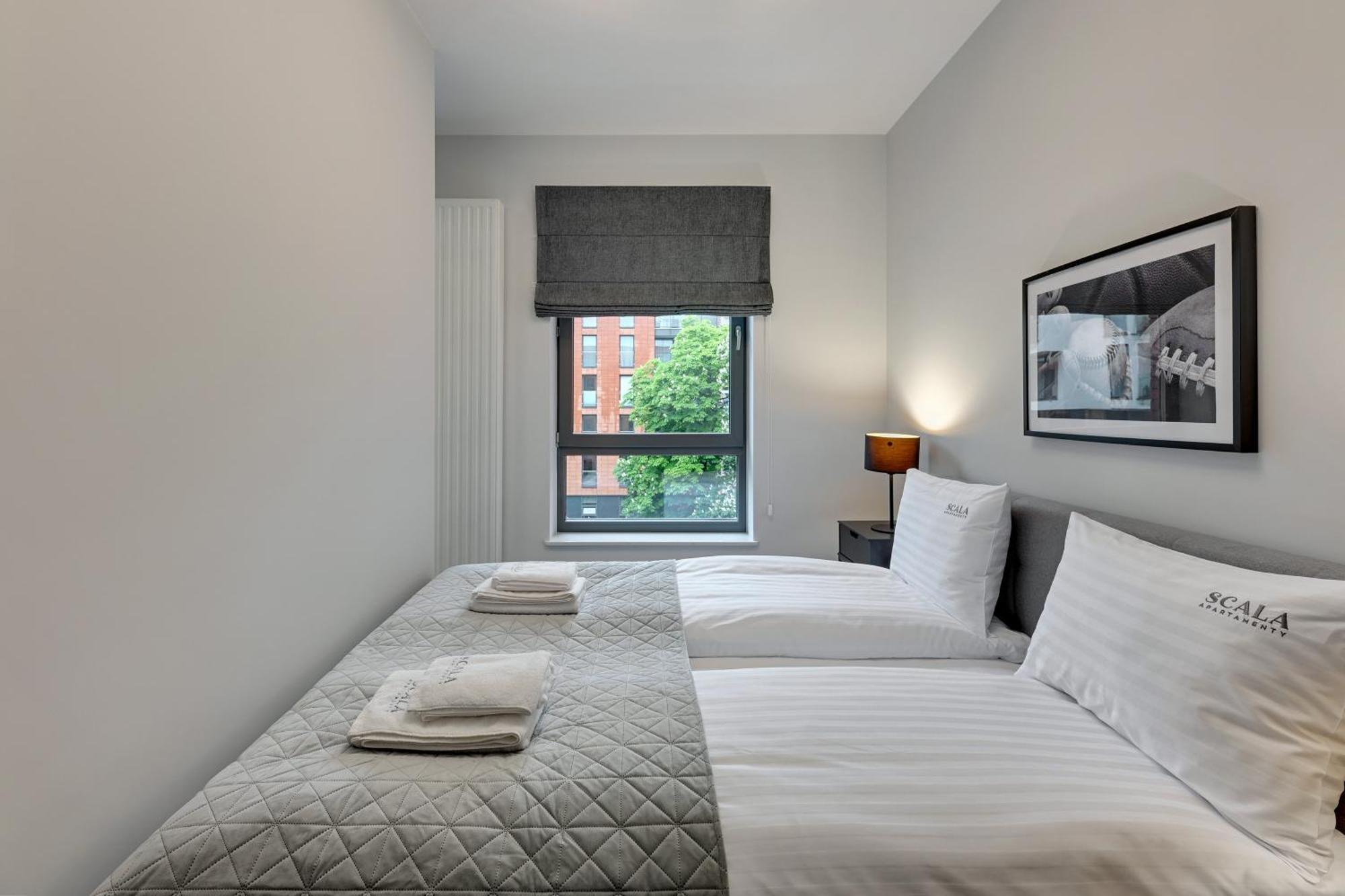 Scala City Center Apartments & Studios By Lion Apartments 格但斯克 外观 照片